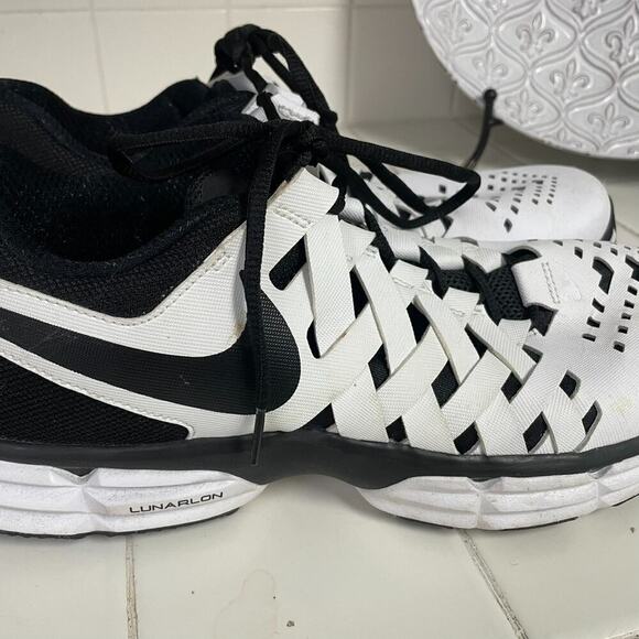 Nike Mens Lunar Fingertrap TR White Black Sneakers Athletic Shoes Size 11.5 main image 4